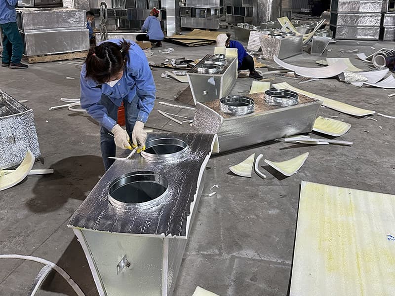 Keo Bugjo 3 Dán xốp pe cách nhiệt ống gió