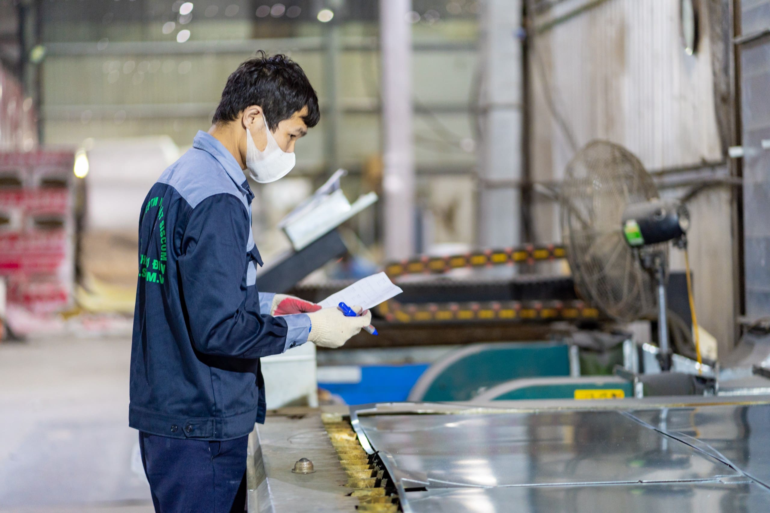 Tê ống gió vuông 4 sản xuất phụ kiện ống gió