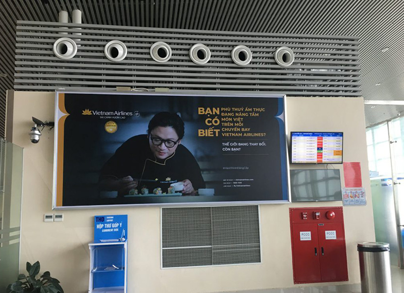 Cửa gió thổi xa 2 Cửa gió thổi xa lắp tại sân bay