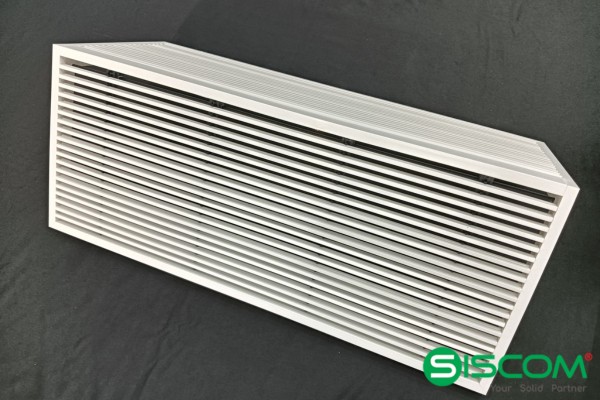 Cửa gió che điều hòa treo tường 4 Mặt trước cửa gió che dàn lạnh treo tường